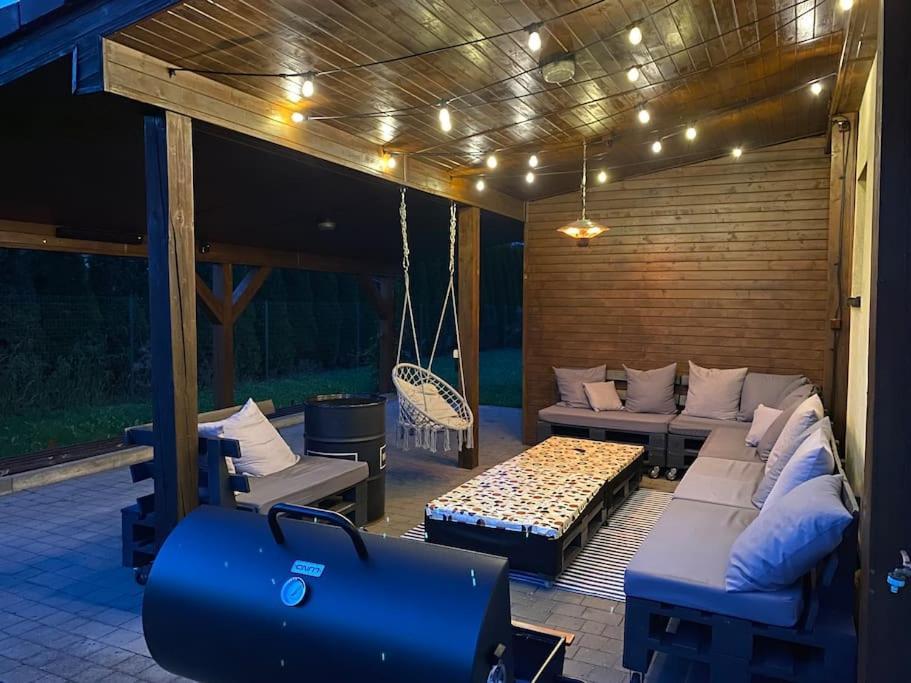 4 Bedroom Family House With Access To A Hot Tub Goczałkowice-Zdrój Kültér fotó